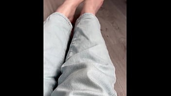 Giving myself a footmassage