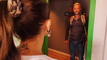 Sharing the same bed with my sister in law who was picking me up off the street she had intense anal dreams that seemed real and the whore woke up with her ass full of cum vagninho e agatha mama