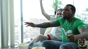 Sierra spunk in high heels allows rome major stretch her pussy hole