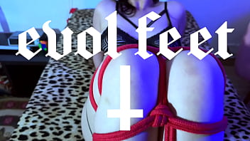 Tickling her soles was a dream come true