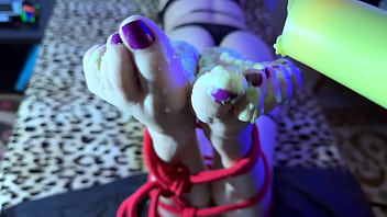 Tickling her soles was a dream come true