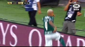 Andreas comendo o cuzinho do flamengo