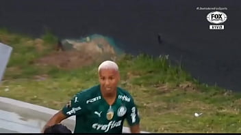 Andreas comendo o cuzinho do flamengo