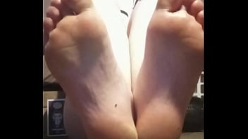 White lingerie and soles give us a thumbs up White lingerie and soles give us a thumbs up