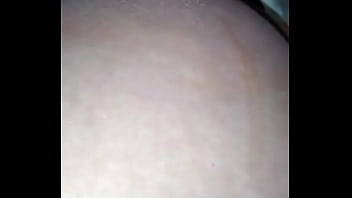 Me manda video cagando rico