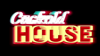 Essa esposa plus size sempre acorda com tesão depois que o marido sai para trabalhar