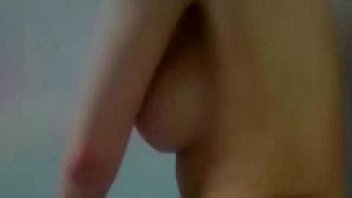 Bigtits emo viorotica dildoing in the bathroom