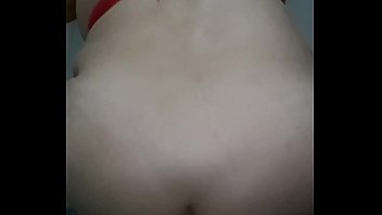 Sentando gostoso nas b