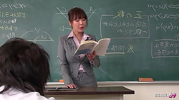 Japanese Female Mature Teacher Give Blowbang To Boys In Classroom And Swallow Multiple Loads At Full Uncensored Jav Porn thumbnail