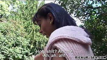 Isabella christyn flashes boobs for cash