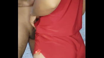 Her first time giving pussy