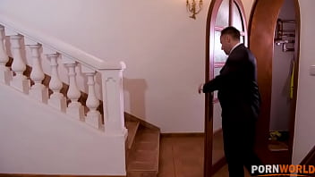 Hot blooded wife jenifer jane awaits hubby for immediate anal satisfaction gp930