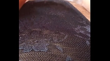 Gretala incinta e col perizoma trasparente