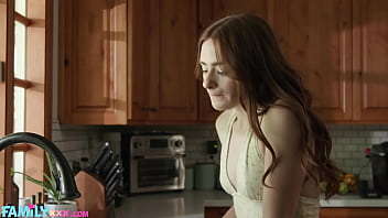 Ginger pussy to tight for big cock