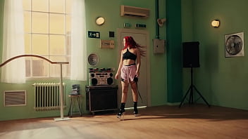 Tú gata quiere maki