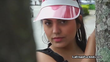 Thicc latina ends up on cock at casting