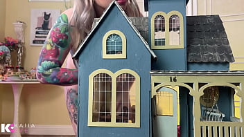 Goddess in sh unaware giantess vore destruction