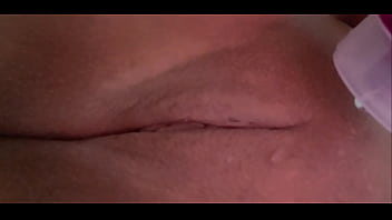 Usando meus brinquedos em todos meus buracos parte 1