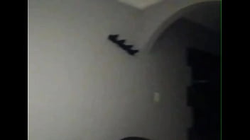 No motel vizinha adora cair de boca no negão