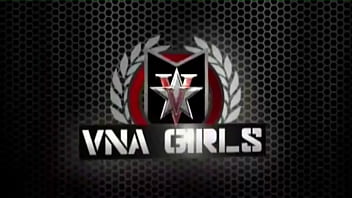 Segundo richelle ryan spreads her legs for sara jay's tongue