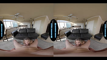 Married babe cheats with you while on vacation