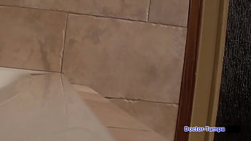 Dr tampa locking up a broad naomi alice