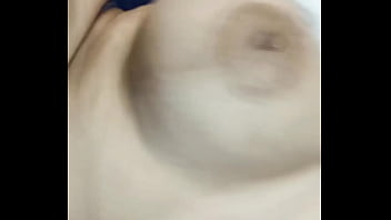 Encuentro la vecina orando y me deja follarla sin parar