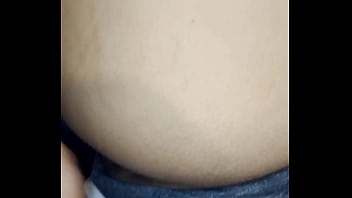 Encuentro la vecina orando y me deja follarla sin parar