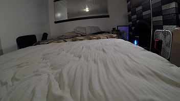 Amazing latina spreads her cunt wide