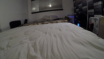 Amazing latina spreads her cunt wide