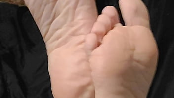 Feet of many