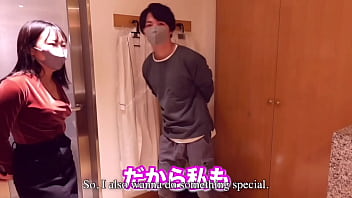 【valentine】a beautiful wife hardcore made her squirt a lot