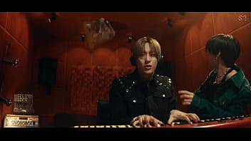 Riize boom boom bass