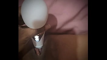 Que rico suena cuando me masturbo