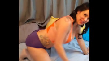 ️book me for a private skype show add now on skype to communicate with me and get notified when i'm availab