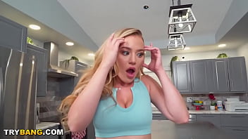 Humble dude pounded blake blossom and slimthick vic's big ass cheeks like a champ