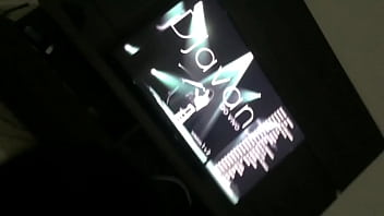 Magrinha tomando de ladinho