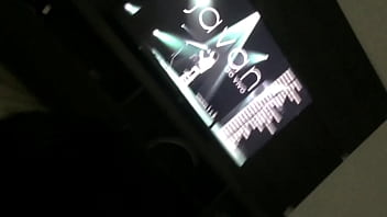 Magrinha tomando de ladinho