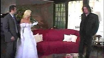 Pixie the swallowing sandwich bride