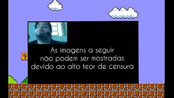 Gordao muito safado vendo um porno gozou