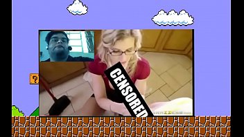 Gordao muito safado vendo um porno gozou