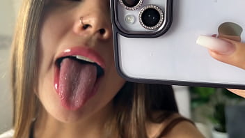 Selfie mirrow bodyteasing spitting fingering pussy open legs