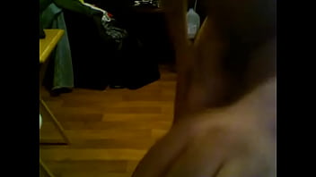 Spreading my ass on the floor