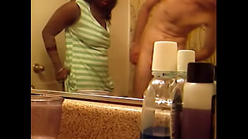 Ebony milf 33yr fucks young stud me an takes his load on the face *6ft8swagg