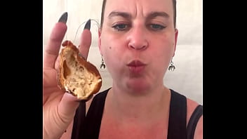 Jfc these egg rolls are delicious spinach artichoke and crab rangoon