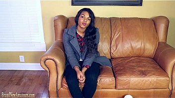 Amateur girl skylar at porn audition squirting