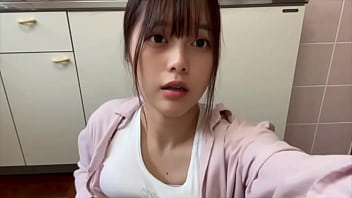 オナニーでイキ過ぎて最後に沢山えっちなアレが出ちゃいました