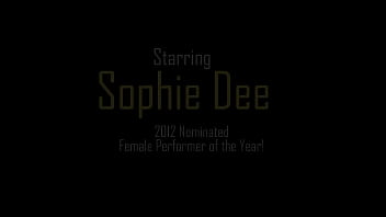 Strap on sluts sophie dee and austin taylor pussy fuck to orgasm