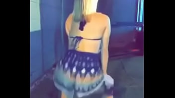 Shaking her ass for