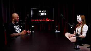 Contou o que a faz gozar sente tesão por tarados que encoxam mulheres no ônibus e o parafilia victoria rubro watch sheer red